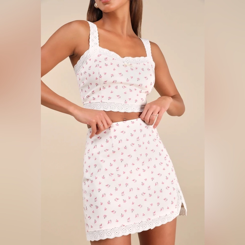 Floral Two-Piece Bodycon Mini Dress - Picture 4 of 4